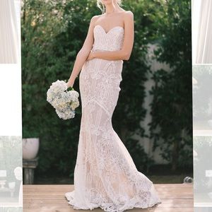 STONE COLD FOX Wedding Gown- Brand New Never Worn with tag - Size 1